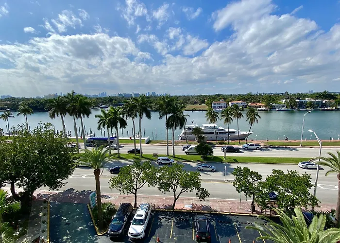 Seacoast By Miami Ambassadors Aparthotel Miami Beach